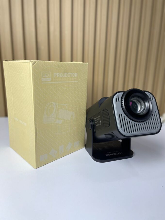 Proyector HY320