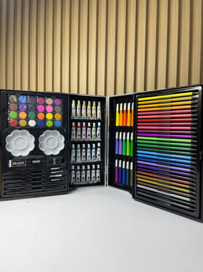 Set de Arte Metálico